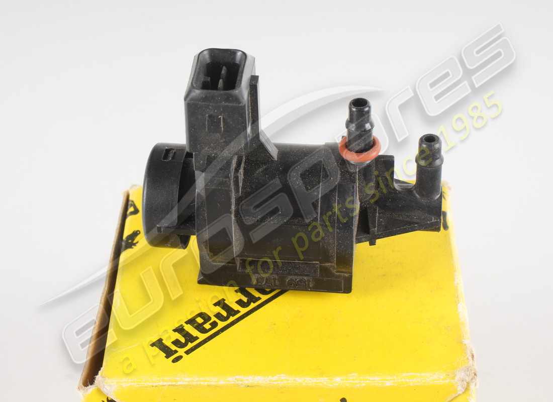 NEW FERRARI SOLENOID VALVE. PART NUMBER 159177 (6) new ferrari solenoid valve. part number 159177 (6)