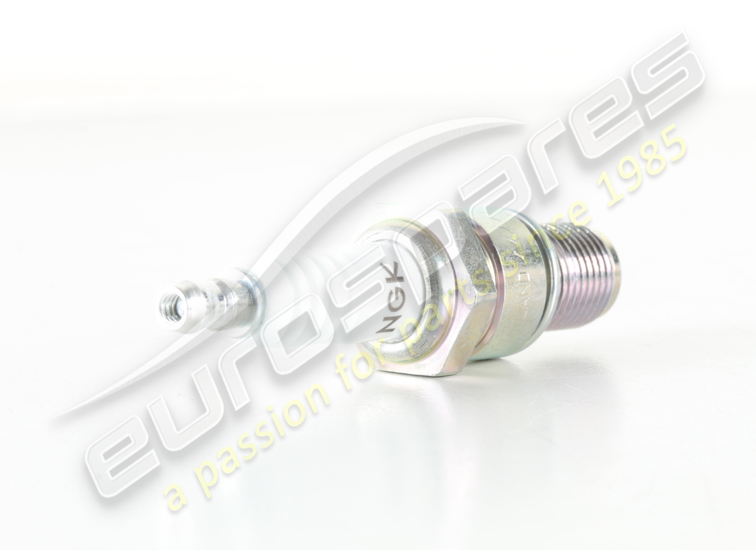 new ngk spark plug. part number 107603 (3)