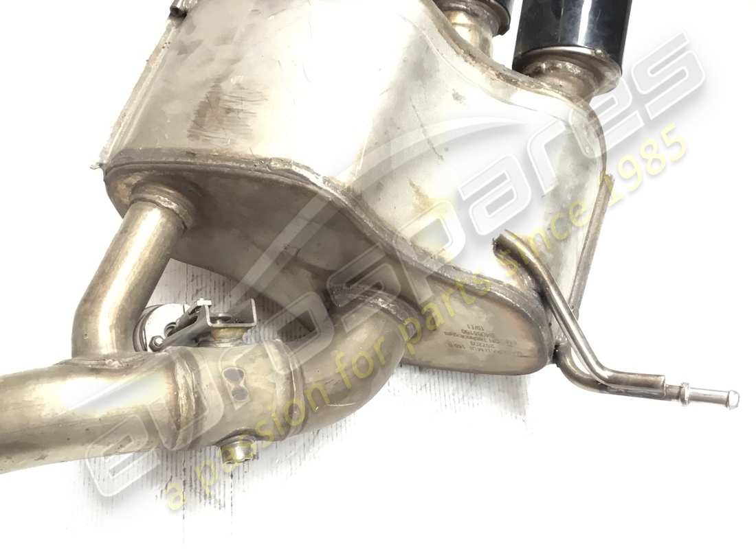 used maserati rh rear silencer. part number 257203 (6)