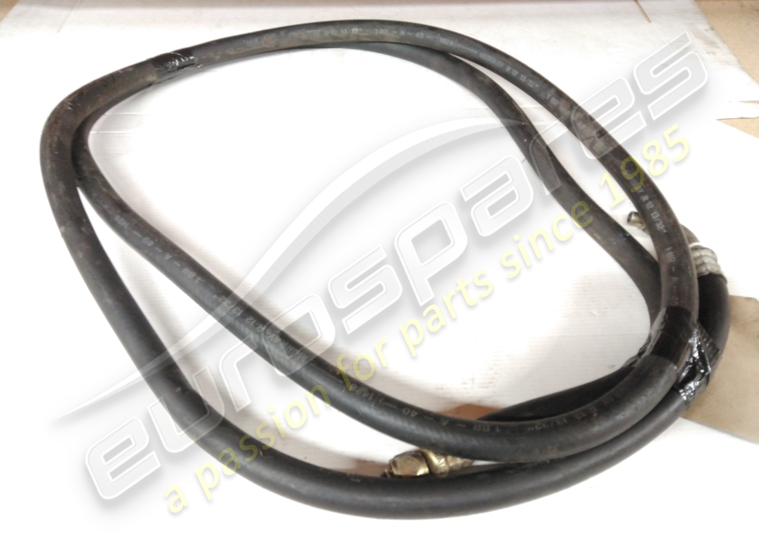 USED FERRARI AIR CONDITIONING PIPE. PART NUMBER 106695 (1) used ferrari air conditioning pipe. part number 106695 (1)