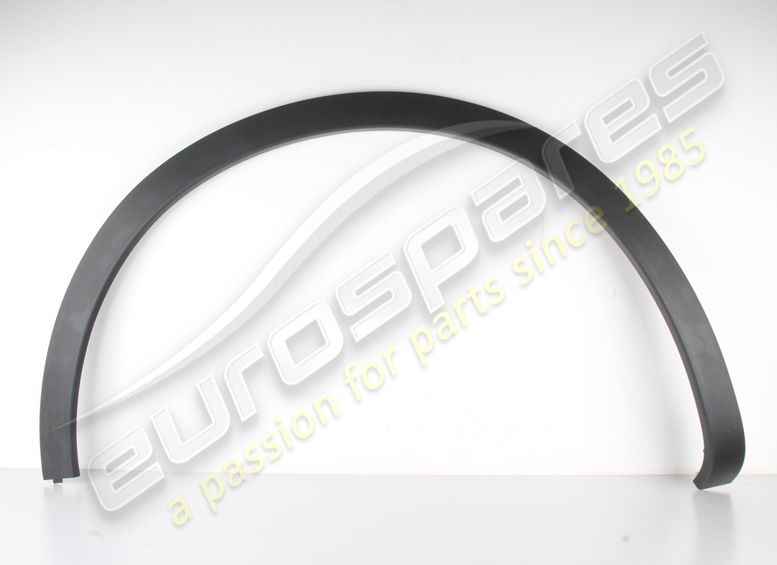 NEW MASERATI RH REAR WHEEL ARCH TRIM. PART NUMBER 670168153 (2) new maserati rh rear wheel arch trim. part number 670168153 (2)