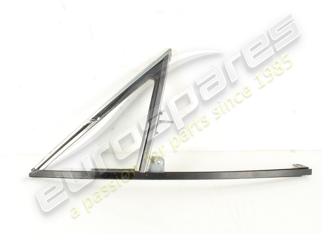 new (other) ferrari rh quarter light complete. part number 2533033008 (1)