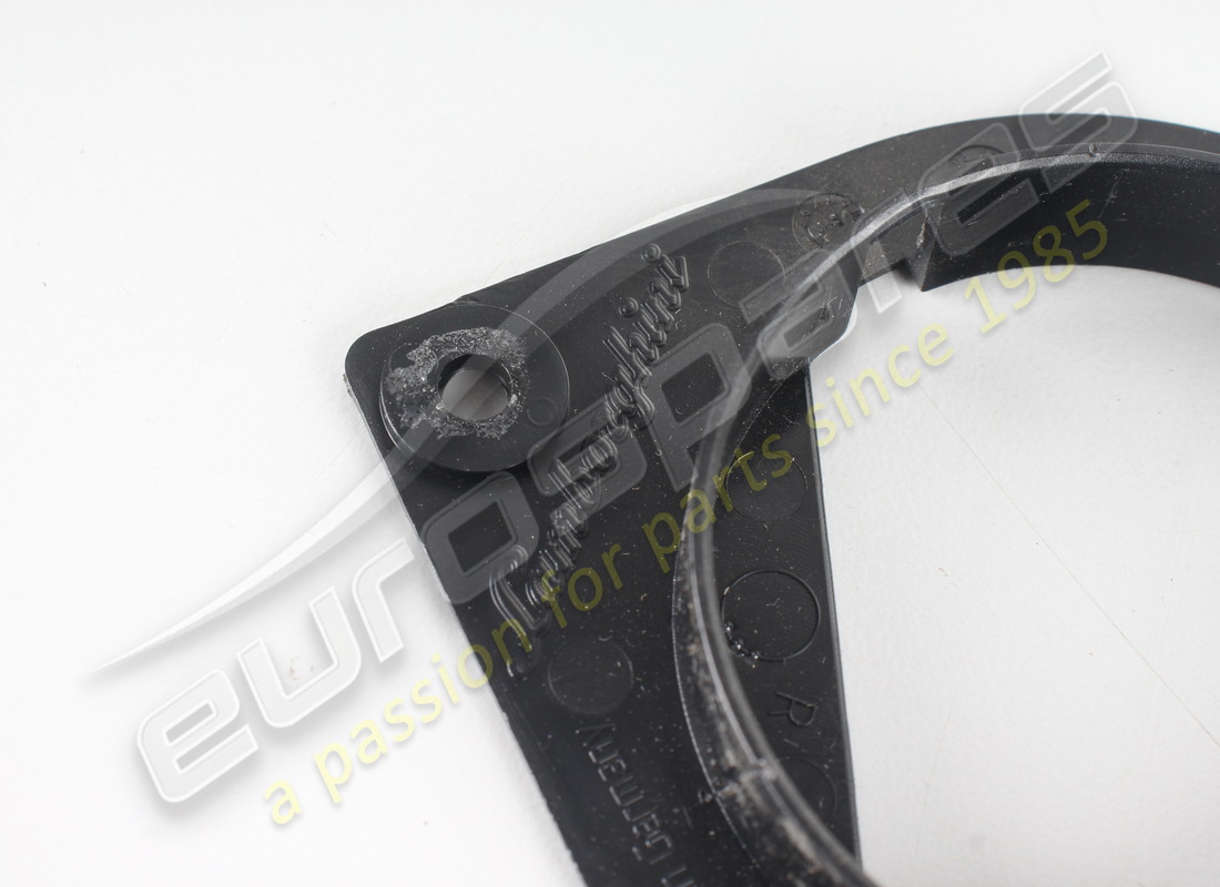 reconditioned lamborghini frame. part number 400819476a (2)