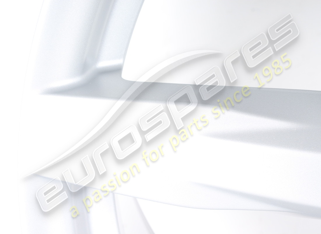 NEW FERRARI FRONT WHEEL. PART NUMBER 328466 (3) new ferrari front wheel. part number 328466 (3)