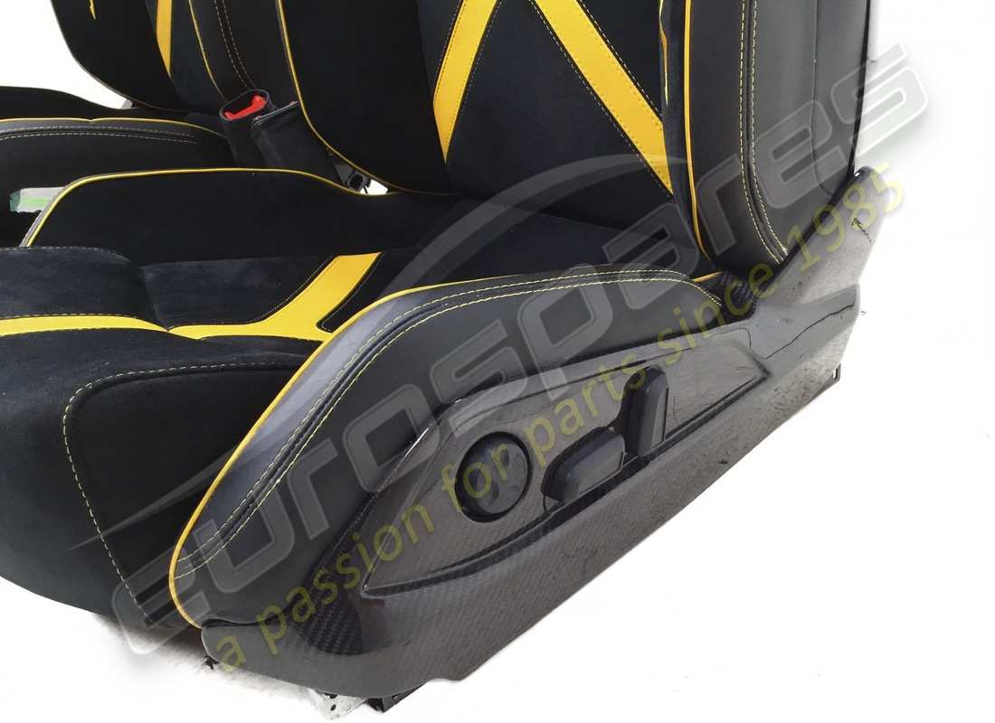USED LAMBORGHINI AVENTADOR SV RHD SEATS IN CARBON. PART NUMBER EAP1374061 (4) used lamborghini aventador sv rhd seats in carbon. part number eap1374061 (4)