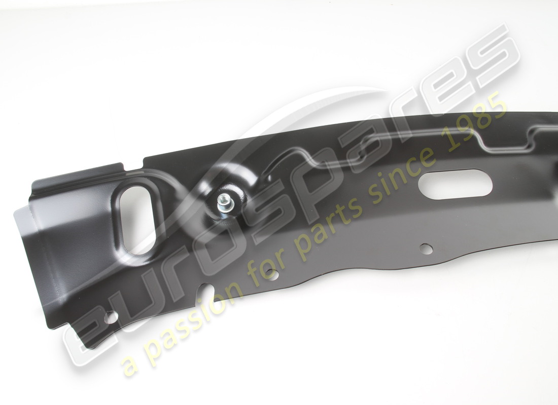 NEW FERRARI FRONT CENTRAL MOULDING PLUS. PART NUMBER 66233911 (3) new ferrari front central moulding plus. part number 66233911 (3)