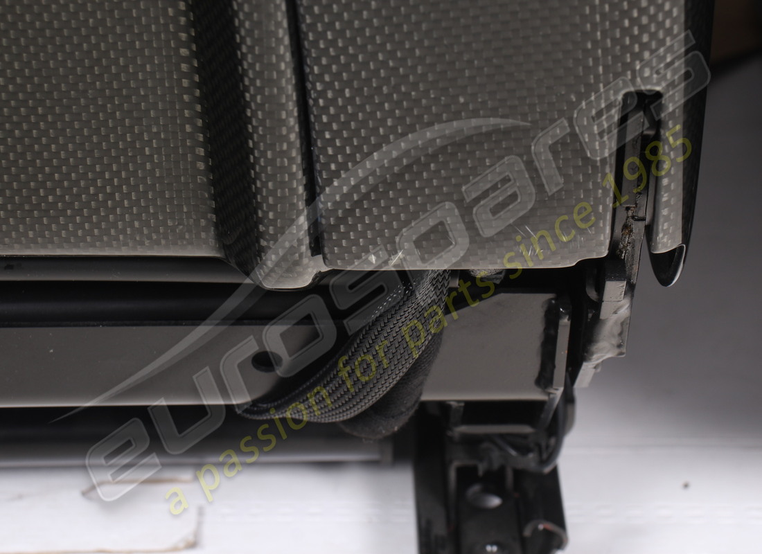 used ferrari ferrari part 90018638. part number 90018638 (10)