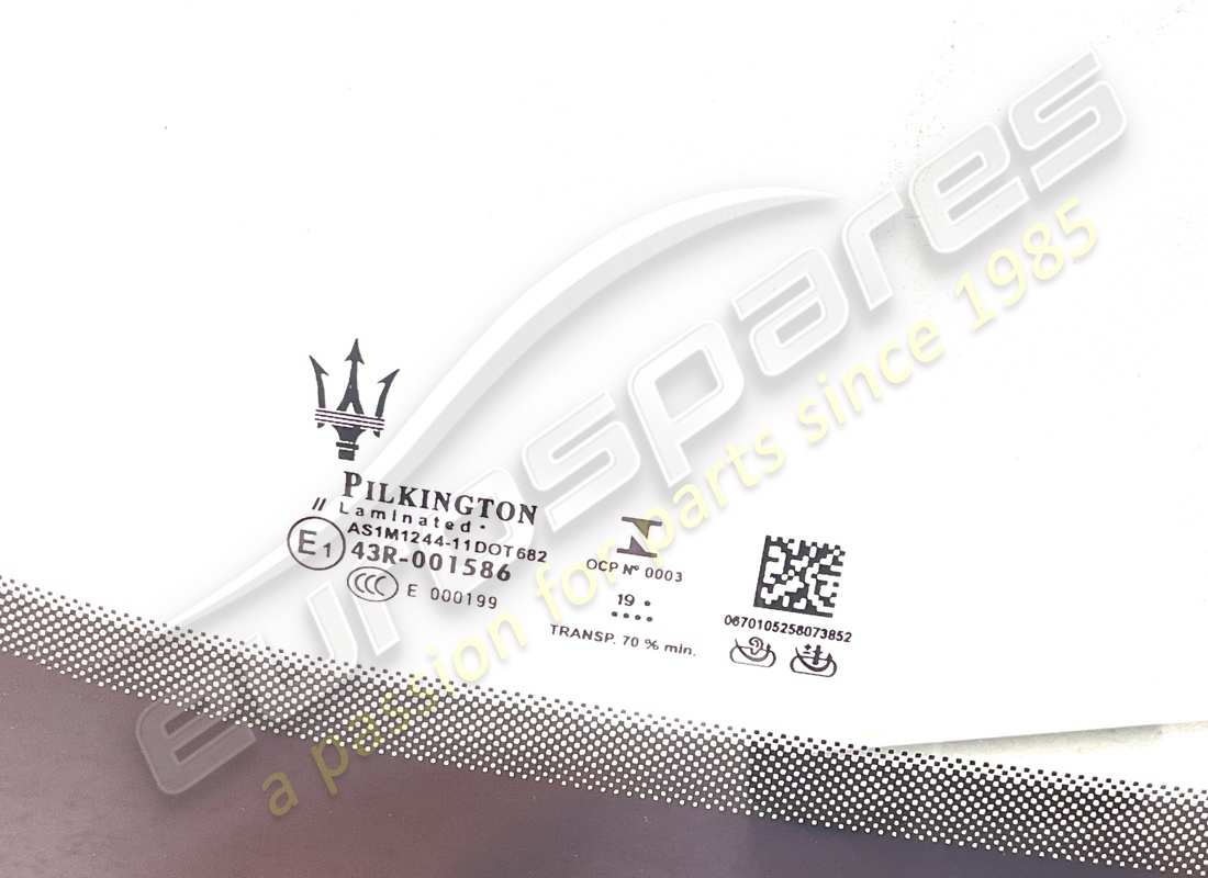 new maserati windscreen. part number 673008229 (2)