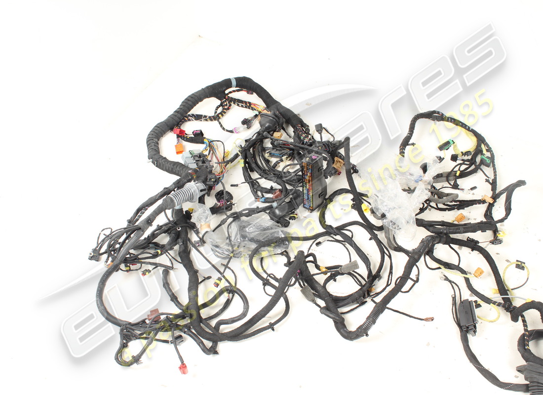 USED LAMBORGHINI HARNESS, PASSENGER. PART NUMBER 408971135AT (2) used lamborghini harness, passenger. part number 408971135at (2)