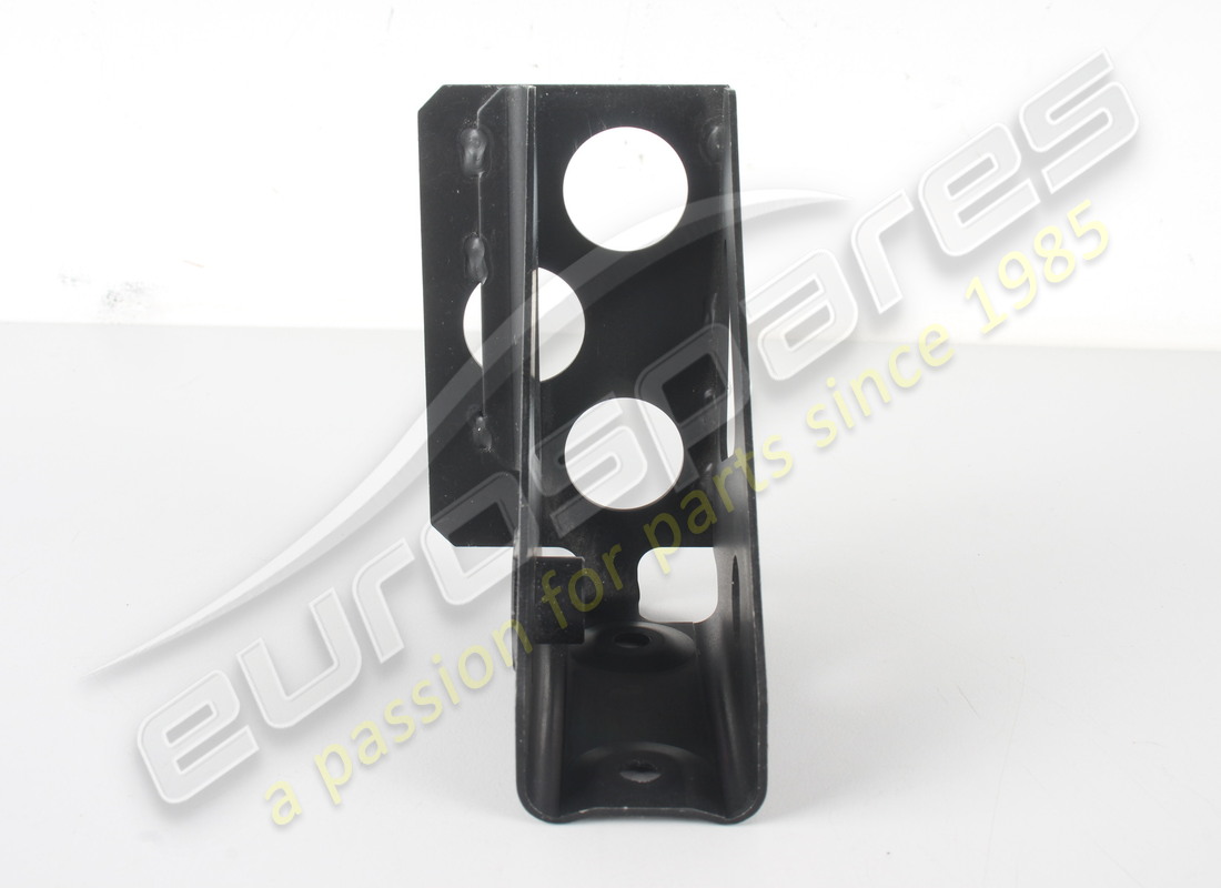 NEW FERRARI LH MOUNTING BRACKET. PART NUMBER 263513 (4) new ferrari lh mounting bracket. part number 263513 (4)