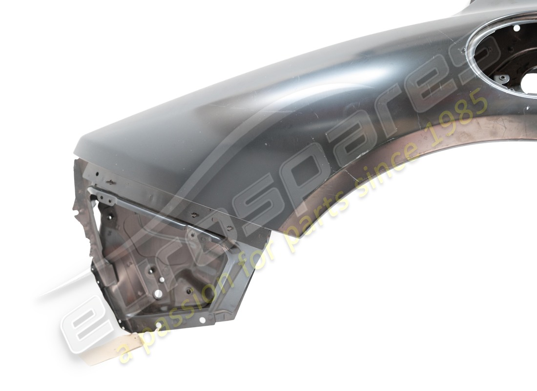 used ferrari rh lateral outer cover complete. part number 81963111 (3)