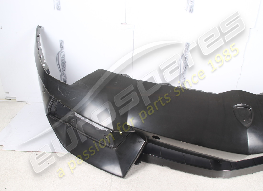 new lamborghini bumper. part number 470807103e001 (2)