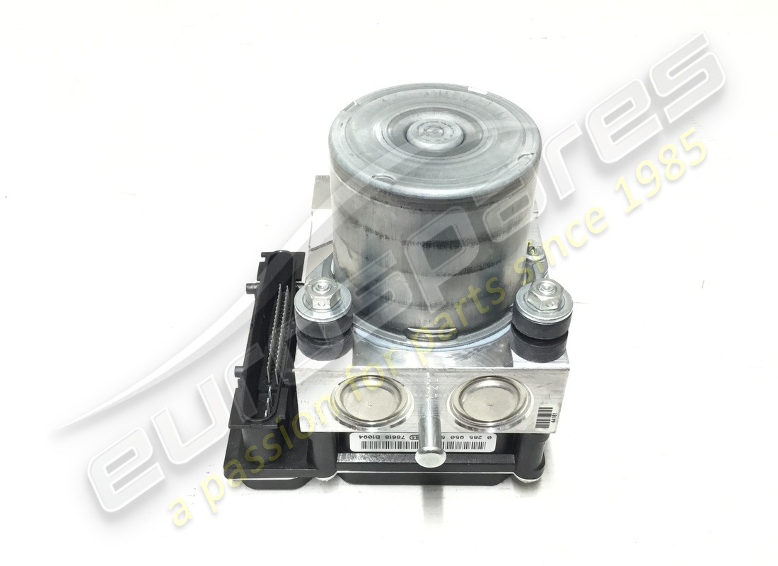 NEW MASERATI HYDRAULIC UNIT ESP8.0 FOR SPARE PARTS. PART NUMBER 216332 (2) new maserati hydraulic unit esp8.0 for spare parts. part number 216332 (2)