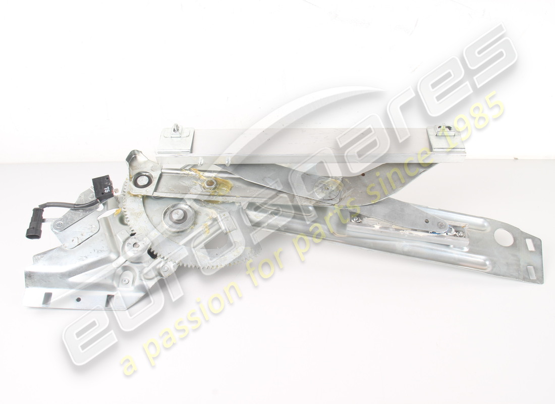 NEW FERRARI COMPLETE LH DEVICE FOR GLASS LIFT. PART NUMBER 69919900 (1) new ferrari complete lh device for glass lift. part number 69919900 (1)