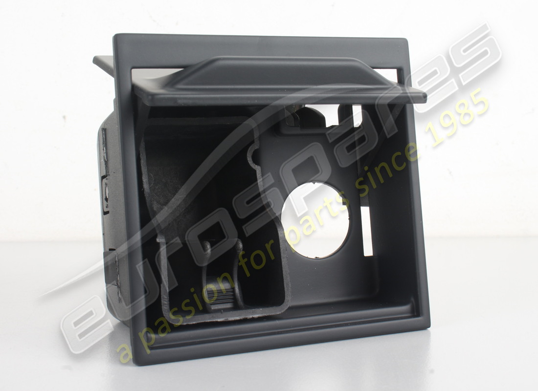 NEW FERRARI ASH TRAY. PART NUMBER 65471400 (2) new ferrari ash tray. part number 65471400 (2)