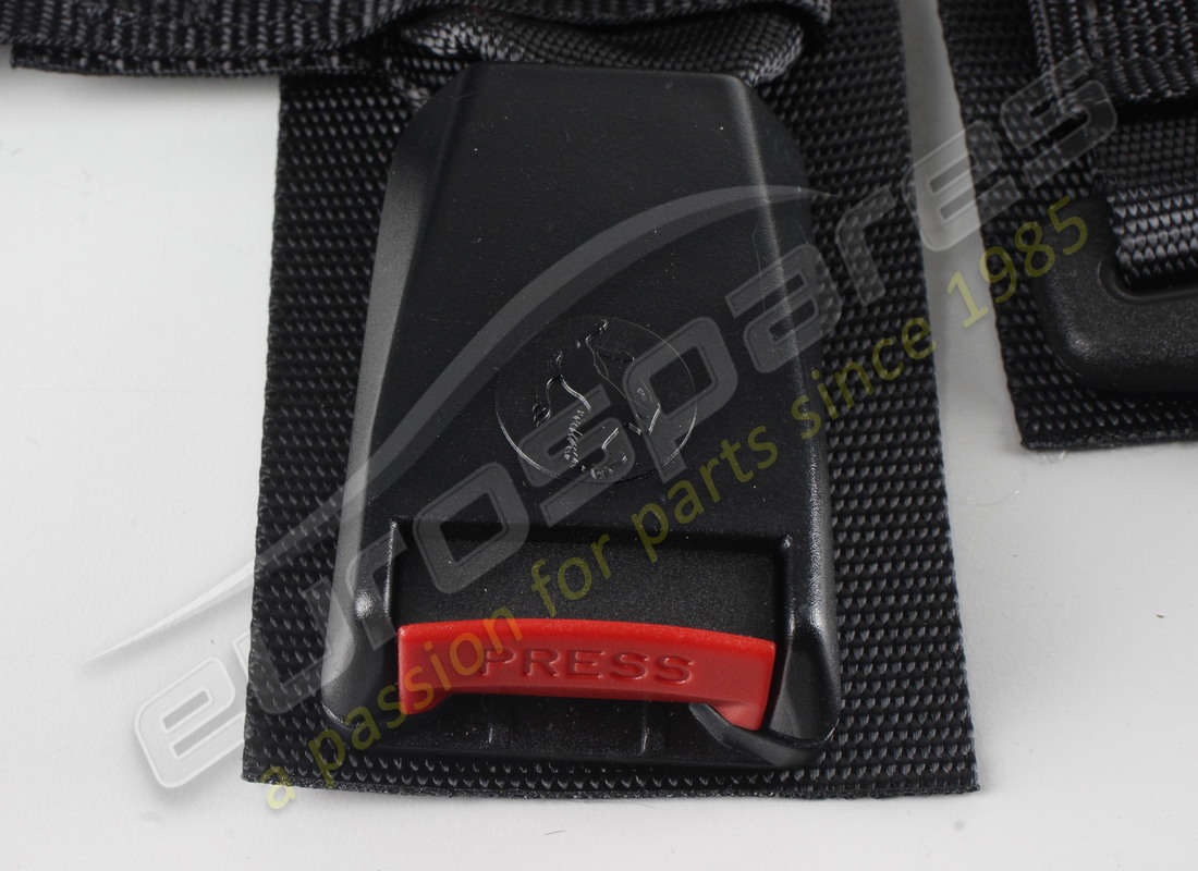 NEW FERRARI 4 POINT SAFETY BELT ASSEMBLY. PART NUMBER 67291600 (7) new ferrari 4 point safety belt assembly. part number 67291600 (7)