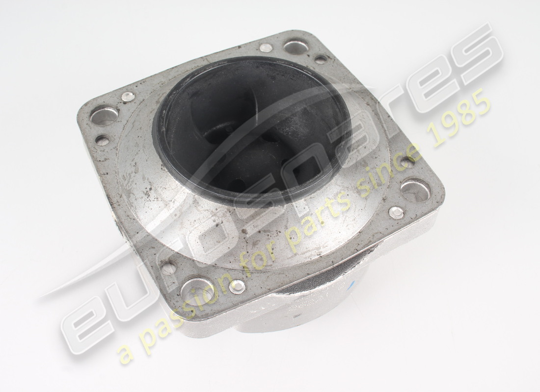 new maserati small block. part number 675000031 (2)