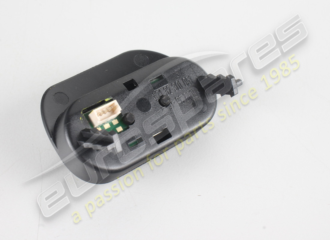 new ferrari lh nit button. part number 246476 (2)