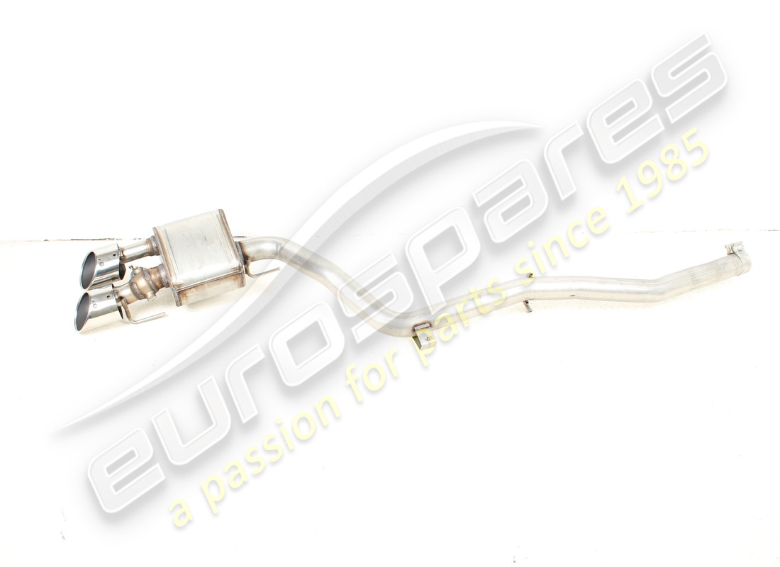 new maserati rh rear exhaust silencer. part number 670103689 (1)