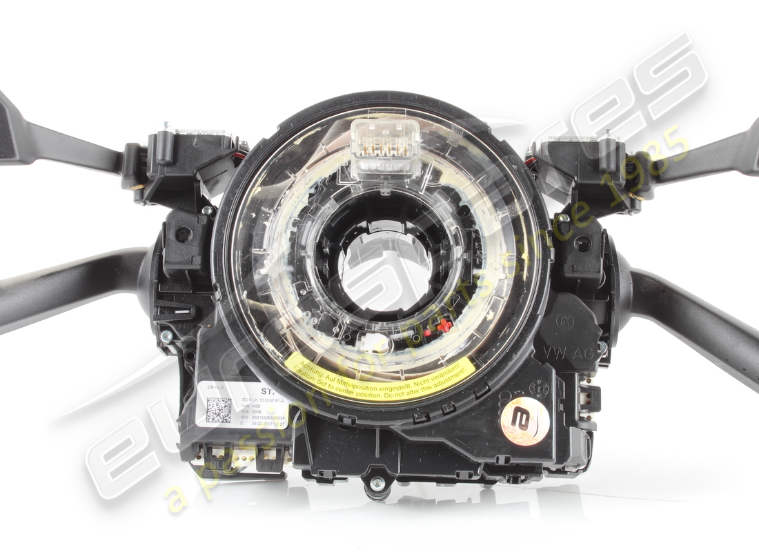 used lamborghini steering column. part number 470953513c (3)