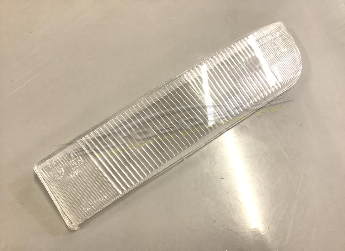 NEW EUROSPARES LH LOWER FRONT INDICATOR LIGHT LENS. PART NUMBER EAP1221025 (1) new eurospares lh lower front indicator light lens. part number eap1221025 (1)