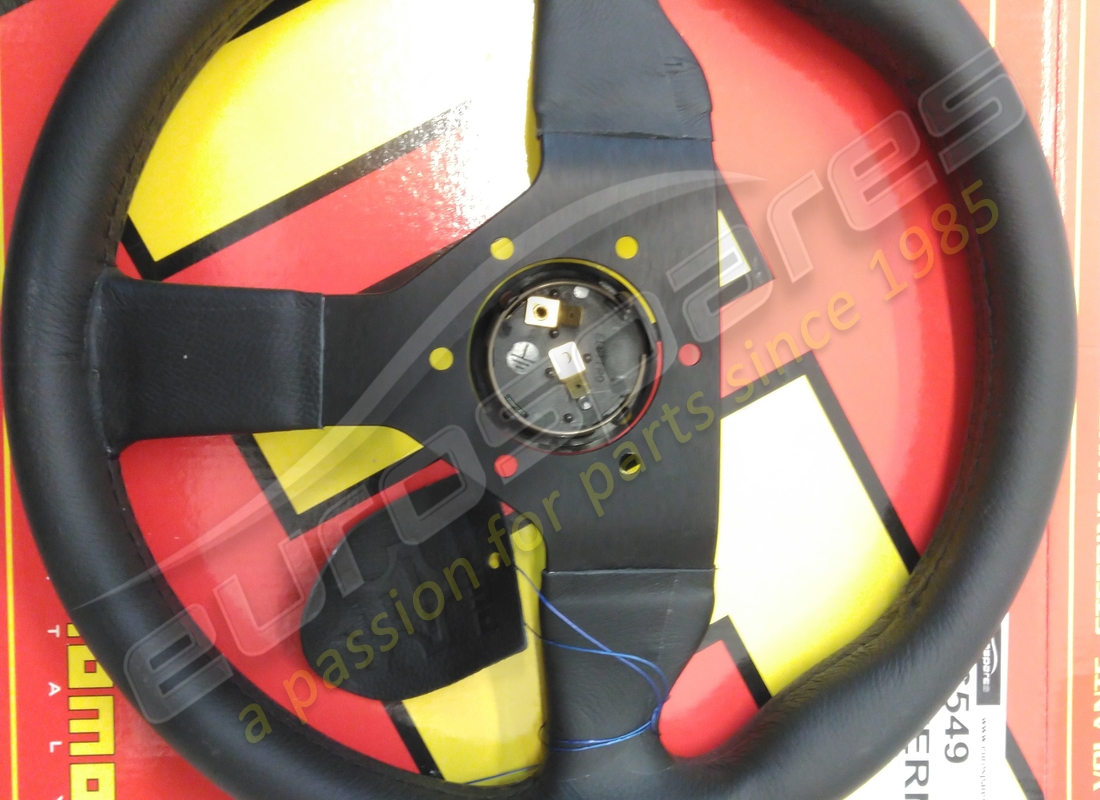 NEW EUROSPARES STEERING WHEEL. PART NUMBER 136549 (6) new eurospares steering wheel. part number 136549 (6)