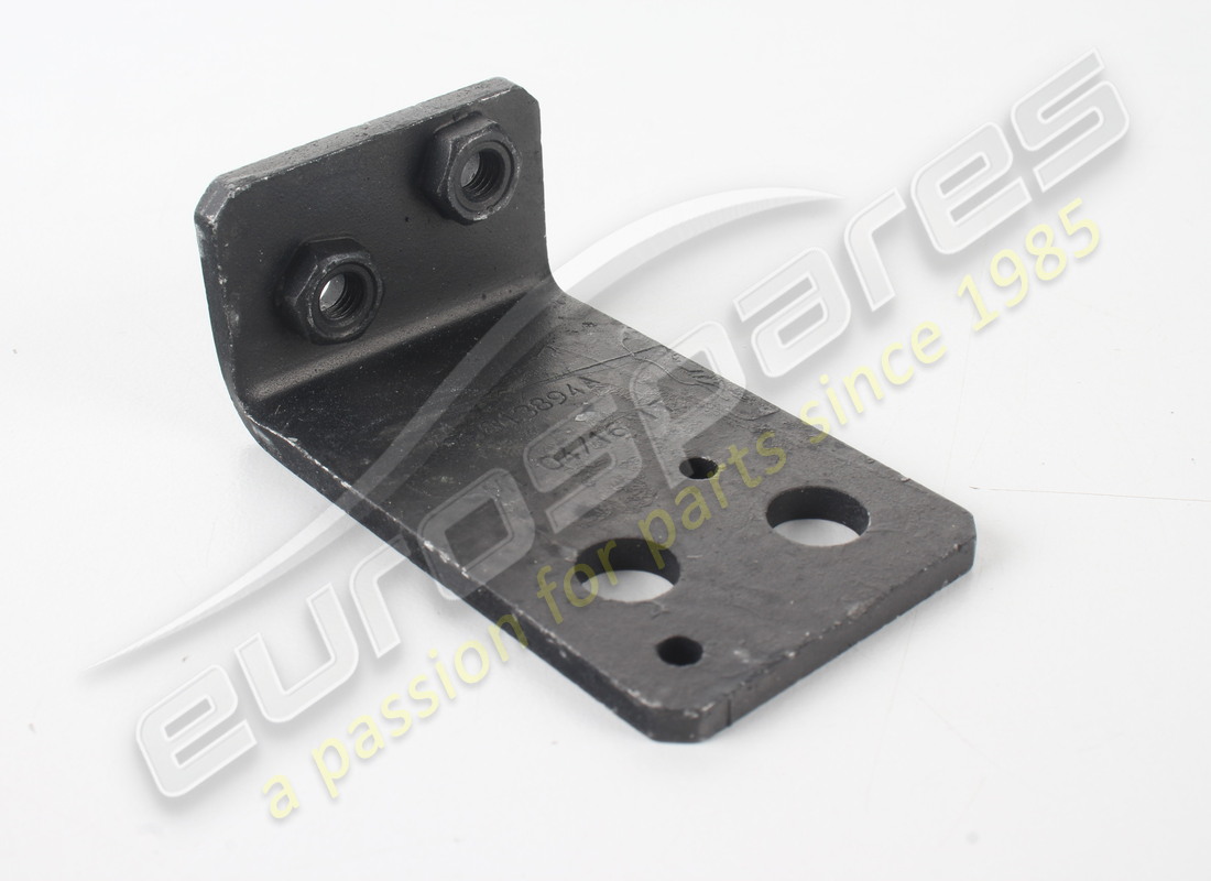 new lamborghini angle bracket fix cern/853632. part number 470813894a (1)