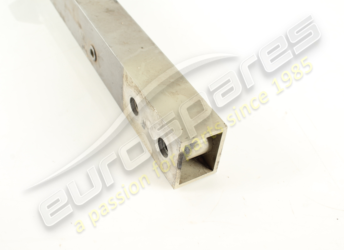 USED MASERATI CROSSMEMBER. PART NUMBER 67275300 (3) used maserati crossmember. part number 67275300 (3)