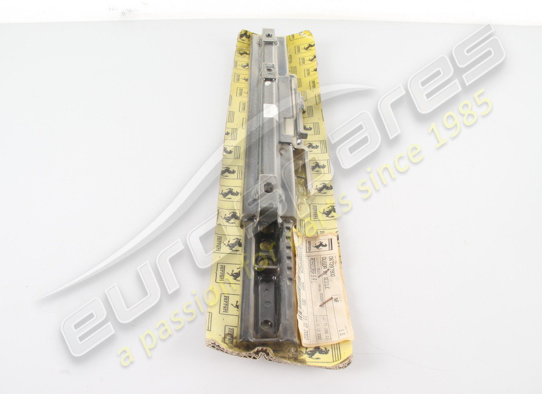 NEW FERRARI COMPLETE RH SEAT GUIDE. PART NUMBER 67297900 (5) new ferrari complete rh seat guide. part number 67297900 (5)