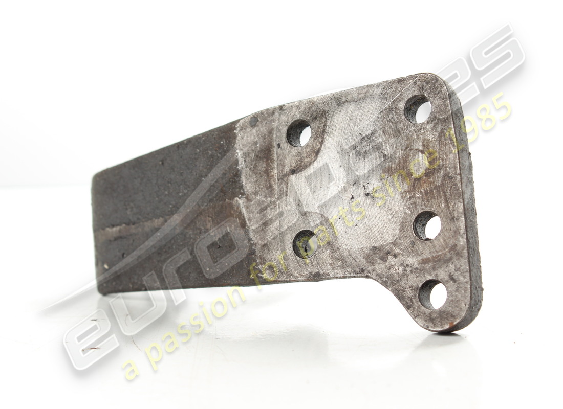 USED LAMBORGHINI ALTERNATOR LOWER BRACKET. PART NUMBER 001604488 (2) used lamborghini alternator lower bracket. part number 001604488 (2)