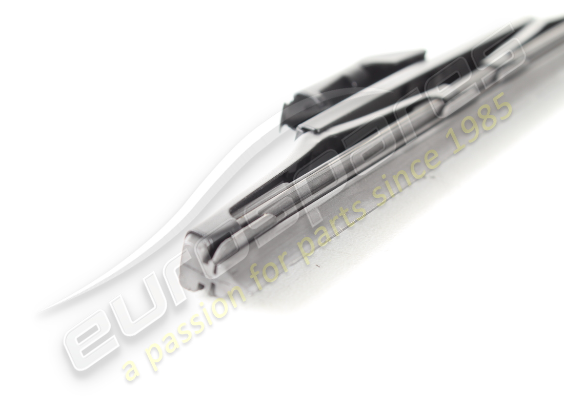 new ferrari alternative 8 wiper blade. part number 107084a (3)