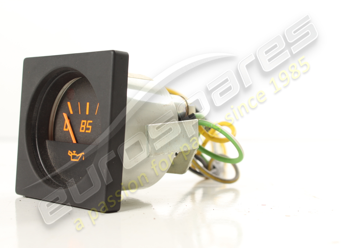 NEW FERRARI OIL PRESSURE GAUGE RHD PART NUMBER 119737 (4) new ferrari oil pressure gauge rhd part number 119737 (4)