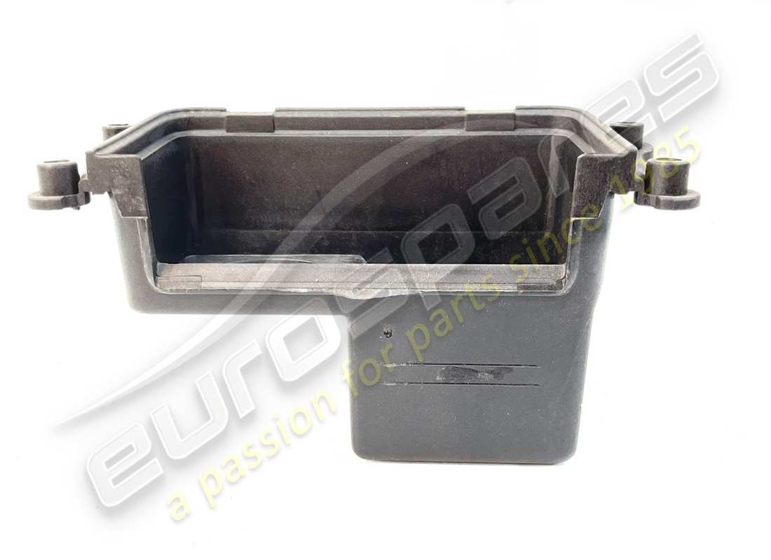 NEW FERRARI ASHTRAY. PART NUMBER 80582000 (3) new ferrari ashtray. part number 80582000 (3)