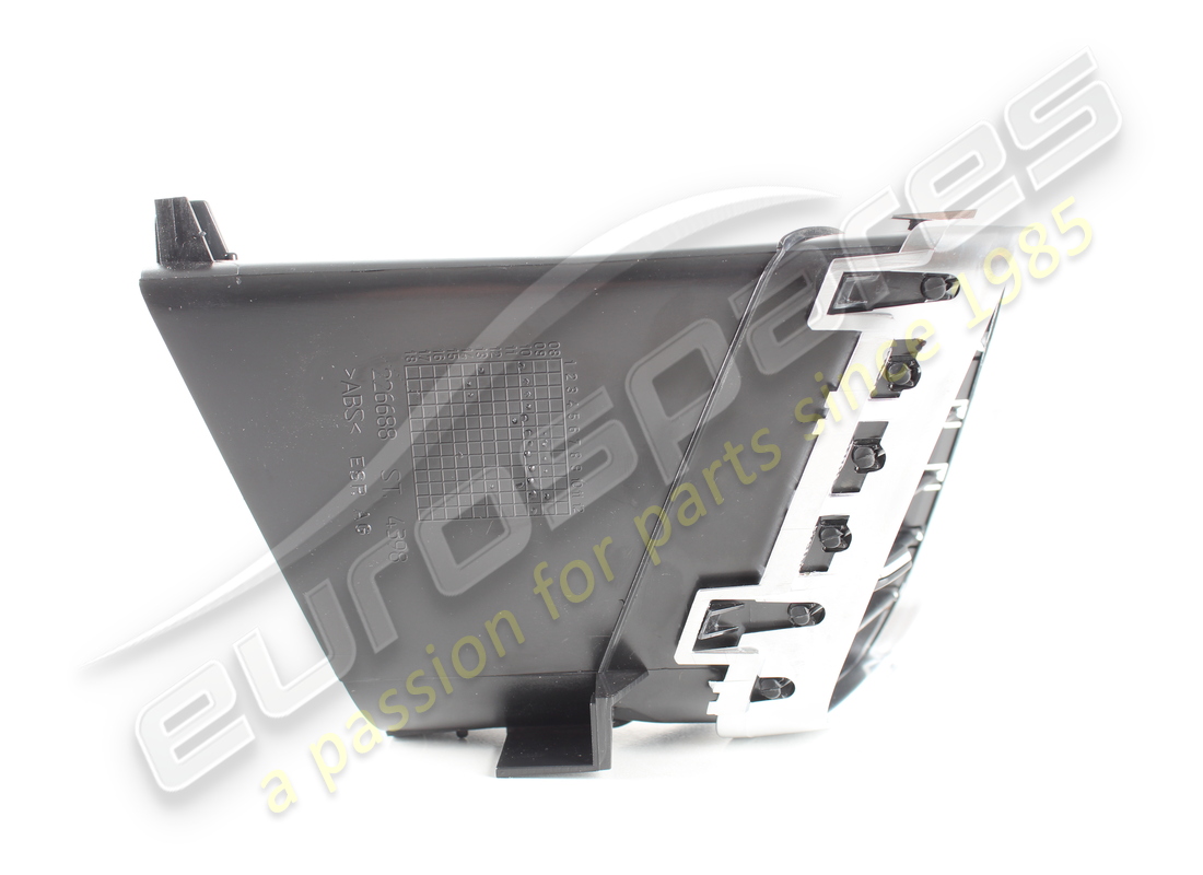 new ferrari rh vent. part number 81496800 (2)
