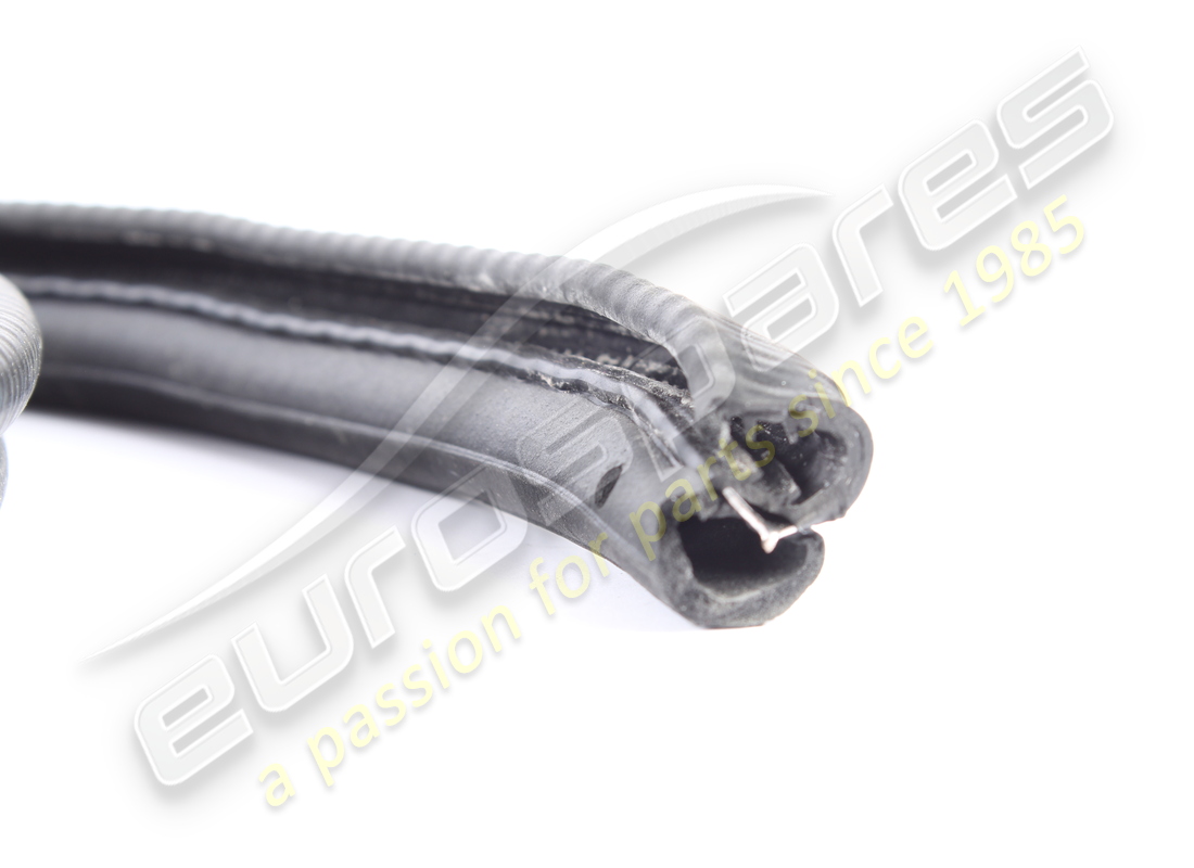NEW FERRARI DOOR RUBBER *PER METRE*. PART NUMBER MC34761 (2) new ferrari door rubber *per metre*. part number mc34761 (2)