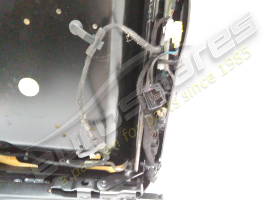 USED LAMBORGHINI AVENTADOR SV RHD SEATS IN CARBON. PART NUMBER EAP1374061 (11) used lamborghini aventador sv rhd seats in carbon. part number eap1374061 (11)