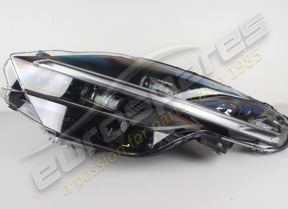 new ferrari lh headlamp afs. part number 904368 (4)