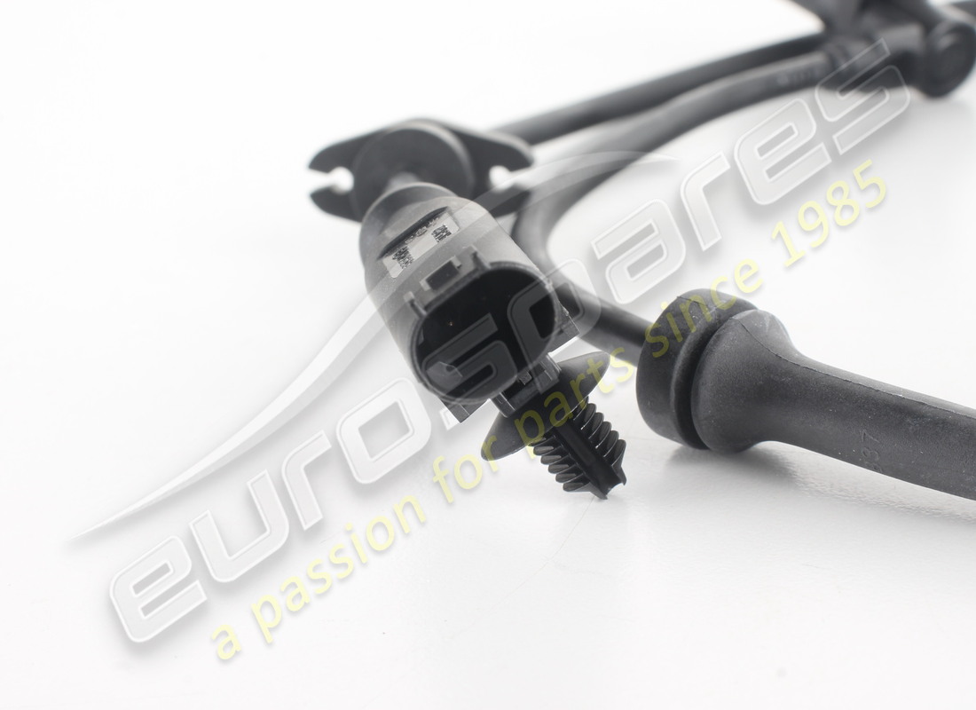 NEW FERRARI ABS SENSOR. PART NUMBER 252510 (3) new ferrari abs sensor. part number 252510 (3)