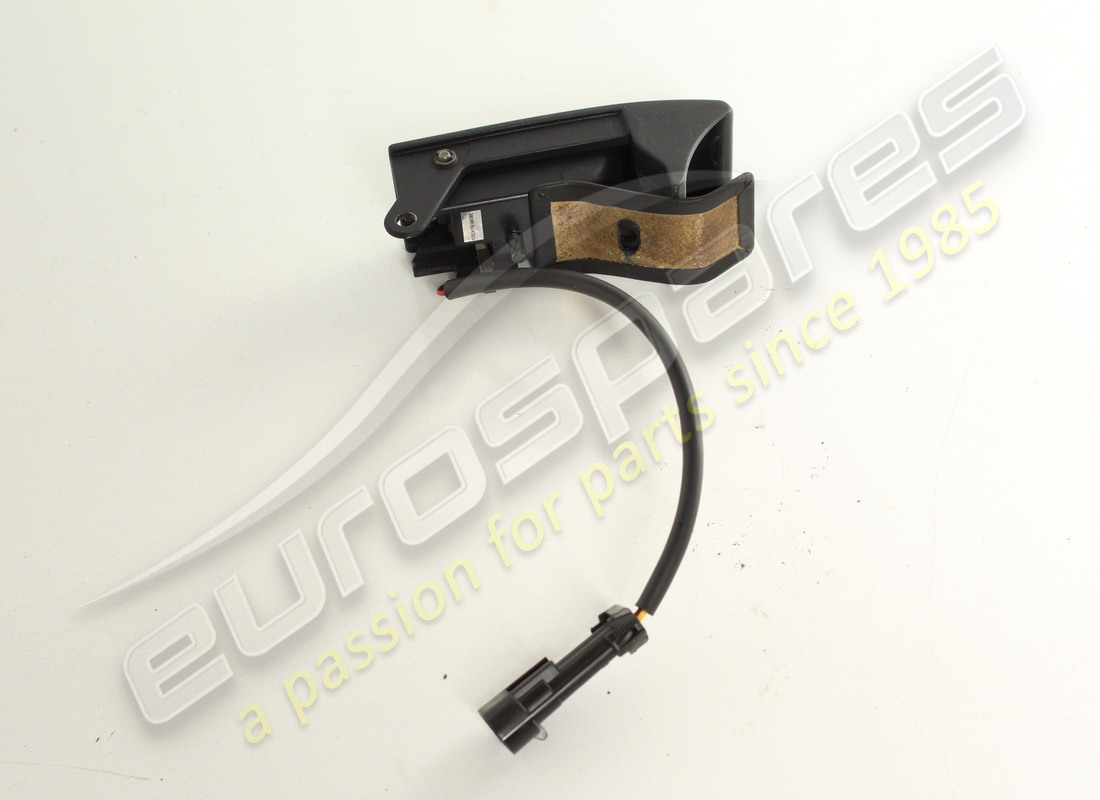 USED FERRARI RH INNER HANDLE FOR DOOR OP. PART NUMBER 66217600 (1) used ferrari rh inner handle for door op. part number 66217600 (1)