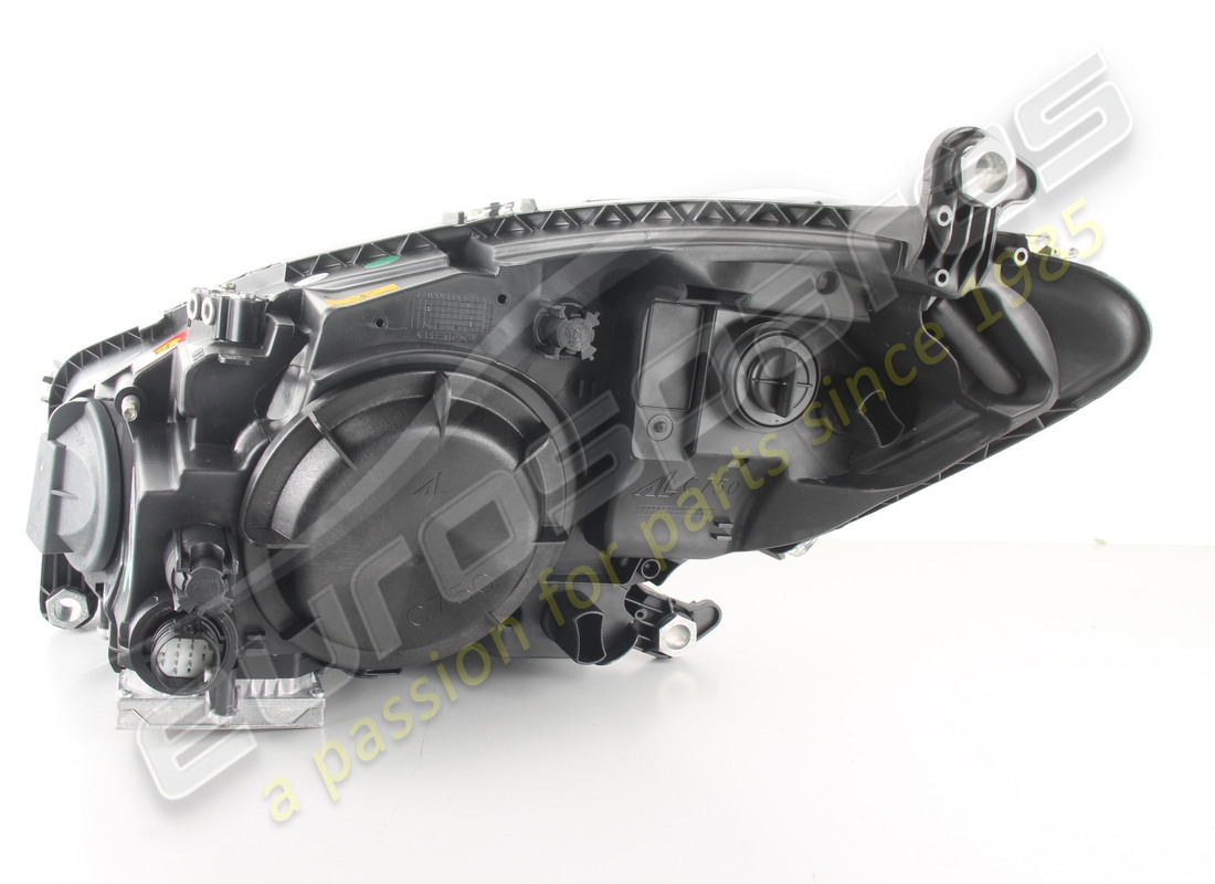 NEW MASERATI RH FRONT HEADLIGHT. PART NUMBER 286375 (4) new maserati rh front headlight. part number 286375 (4)