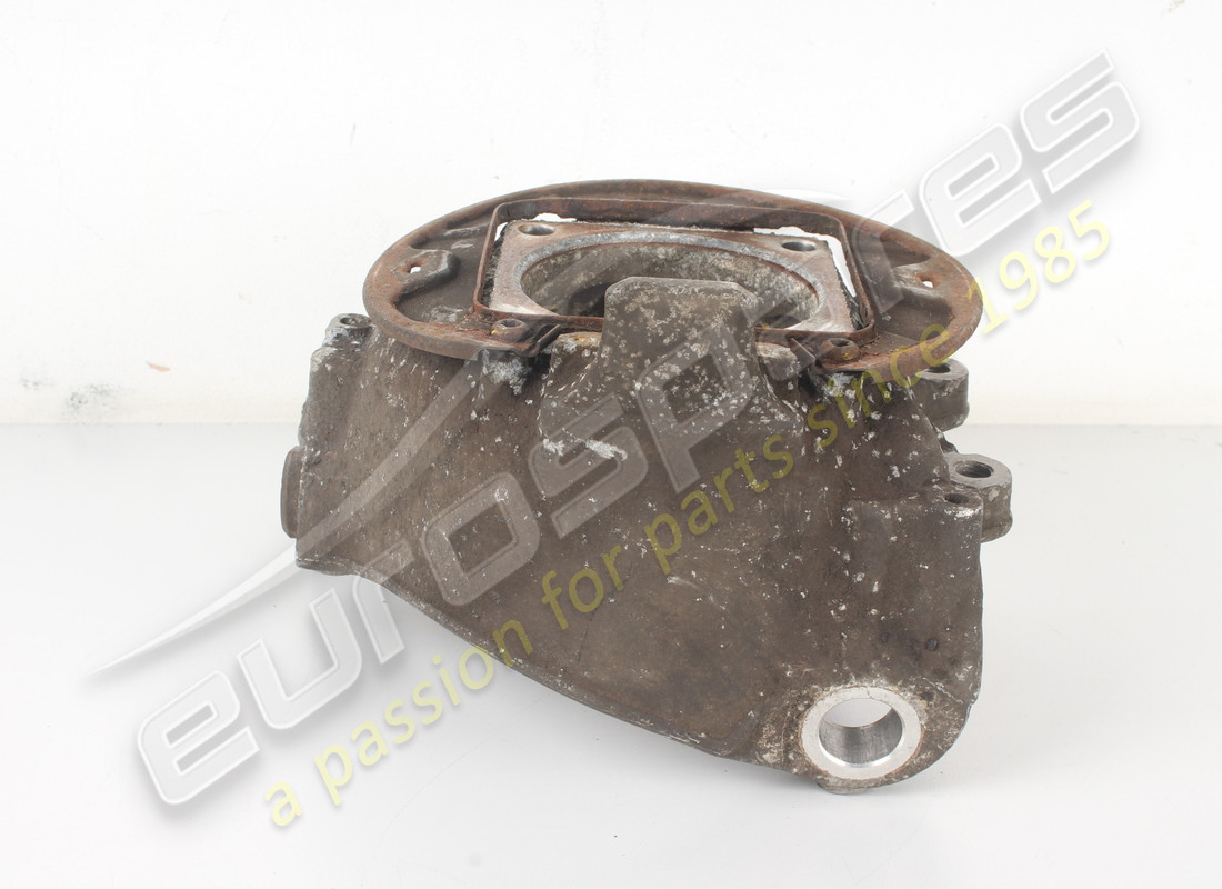 USED MASERATI COMPLETE LH REAR HUB HOLDE. PART NUMBER 216251 (4) used maserati complete lh rear hub holde. part number 216251 (4)