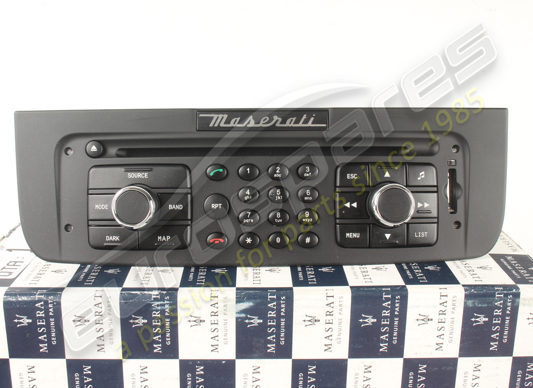 NEW MASERATI FRONT PANEL 145 HW7.0 USA (S. PART NUMBER 980145449 (1) new maserati front panel 145 hw7.0 usa (s. part number 980145449 (1)