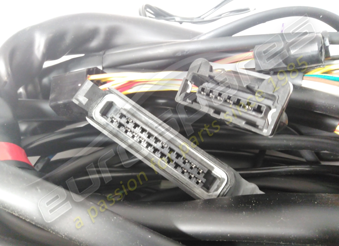 NEW FERRARI CABLES FOR ENGINE. PART NUMBER 132324 (3) new ferrari cables for engine. part number 132324 (3)