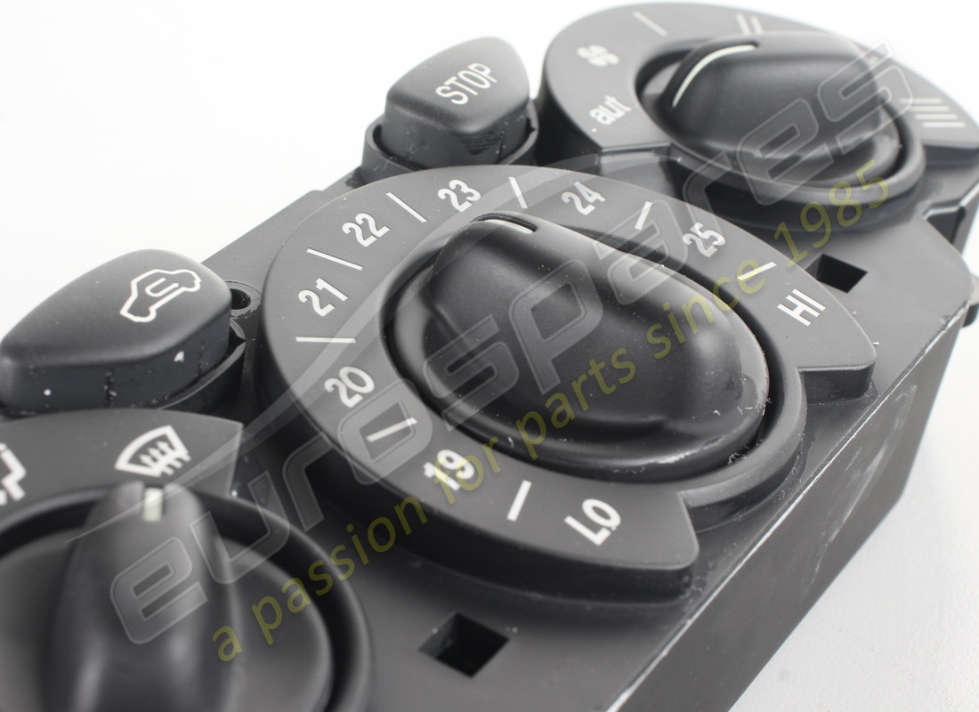 NEW FERRARI AIR CONDITIONING CONTROL DASHBOARD. PART NUMBER 65520500 (3) new ferrari air conditioning control dashboard. part number 65520500 (3)