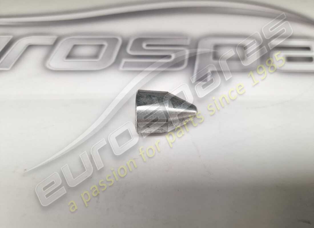 NEW FERRARI PIN. PART NUMBER 62401500 (1) new ferrari pin. part number 62401500 (1)