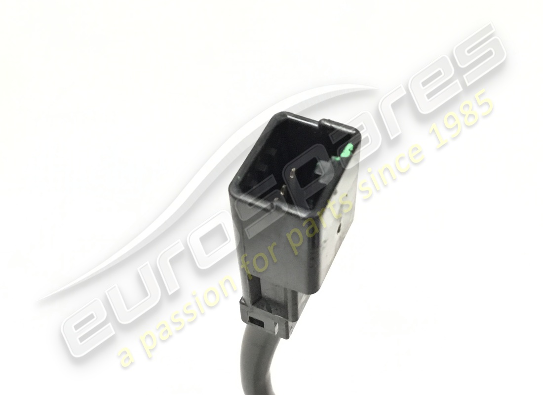 USED MASERATI LEVERS SET (SHIFT PADDLES). PART NUMBER 261434 (4) used maserati levers set (shift paddles). part number 261434 (4)