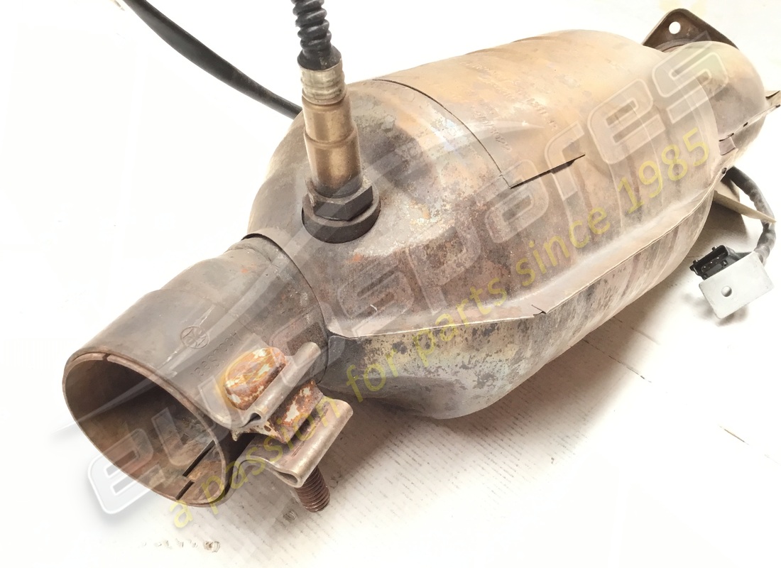 USED FERRARI RH CATALYST COMPLETE. PART NUMBER 237816 (2) used ferrari rh catalyst complete. part number 237816 (2)