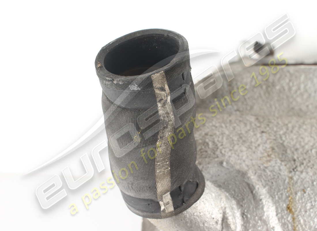 used ferrari rh fuel tank. part number 114605 (8)