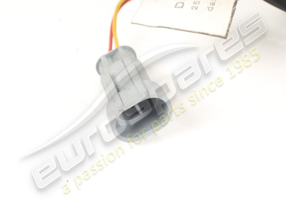 used ferrari rh outer handle. part number 68127300 (2)