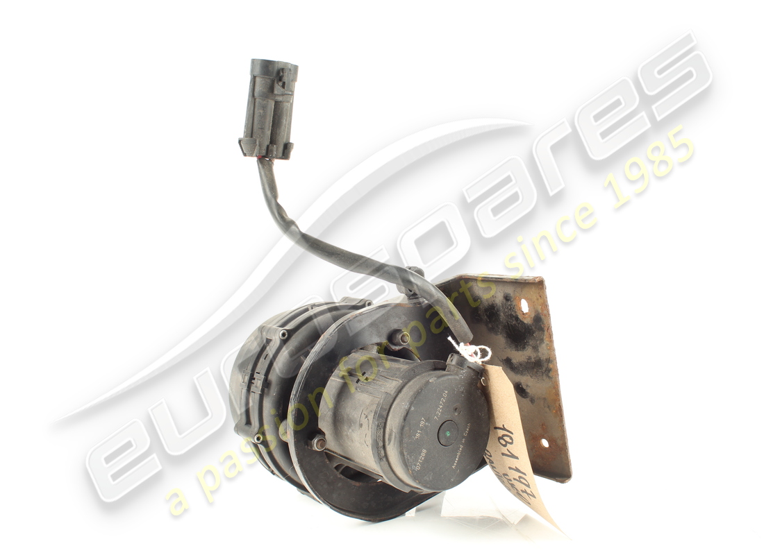 USED FERRARI SECONDARY AIR PUMP. PART NUMBER 181197 (1) used ferrari secondary air pump. part number 181197 (1)